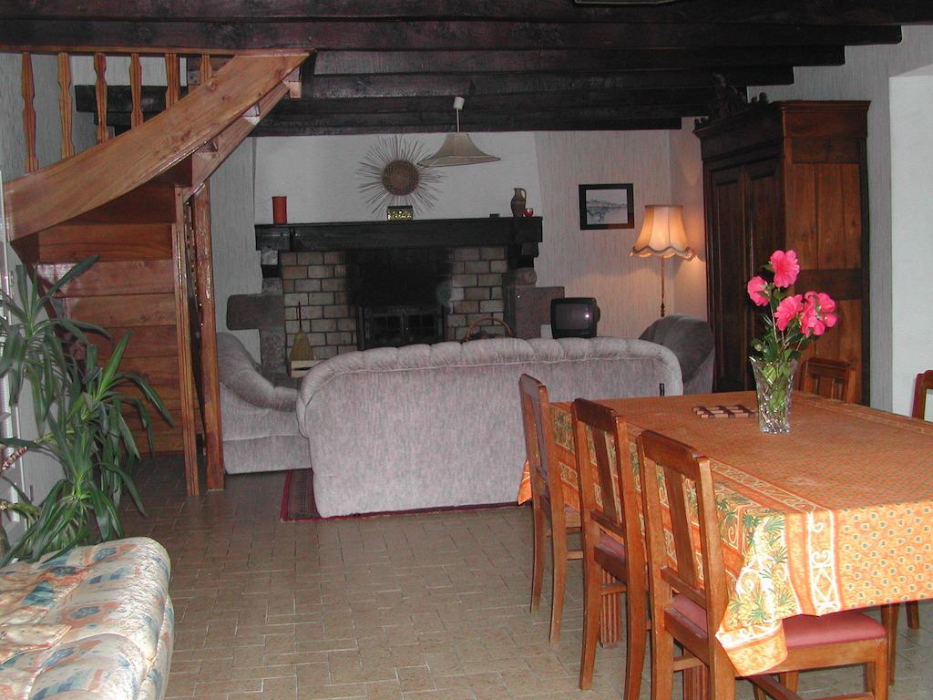 Les Gites De Garz Ar Bik Brasparts Room photo